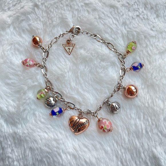 GUESS Murano bead mixed metal charm bracelet EUC - Picture 1 of 4